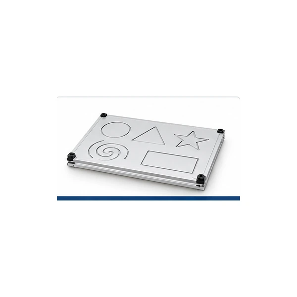 Industrial robot geometric trajectory programming training plate